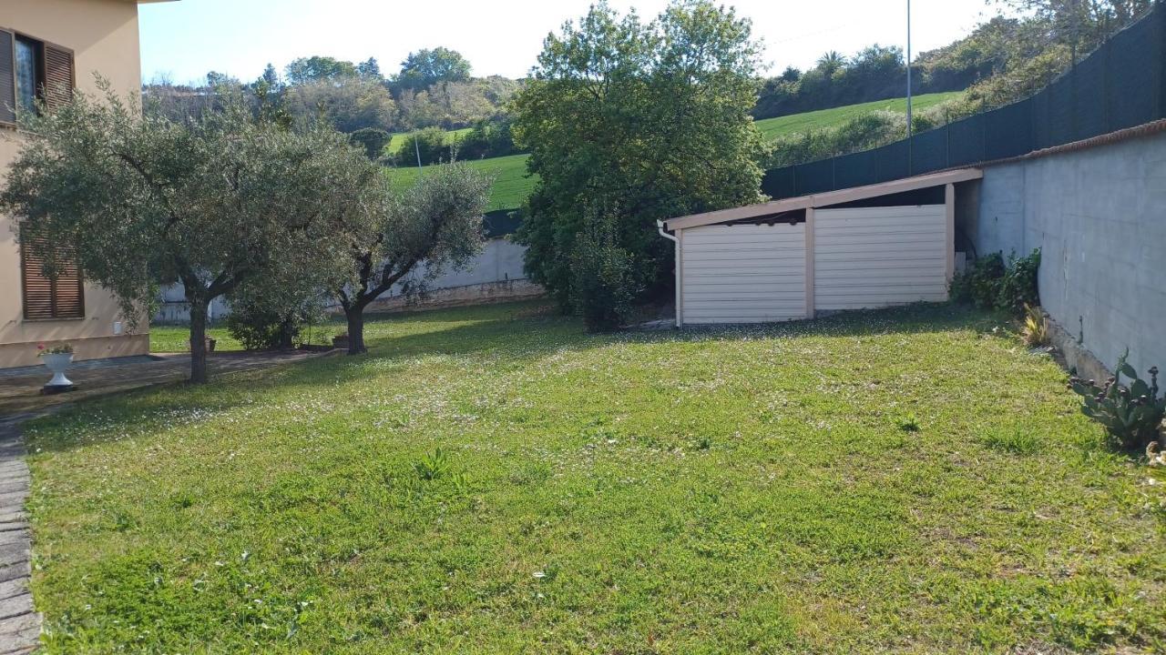 B&B Verena, Casa Ferrari Colonnella Extérieur photo